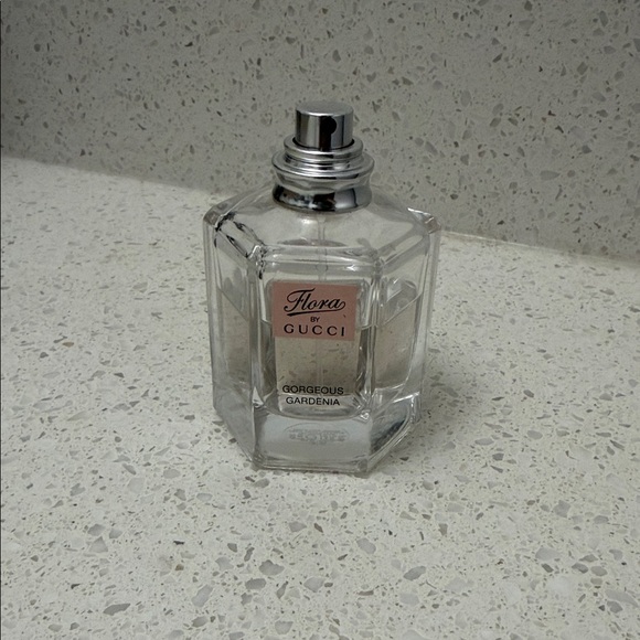Gucci Flora Gorgeous Gardenia Clear Bottle - Picture 1 of 1